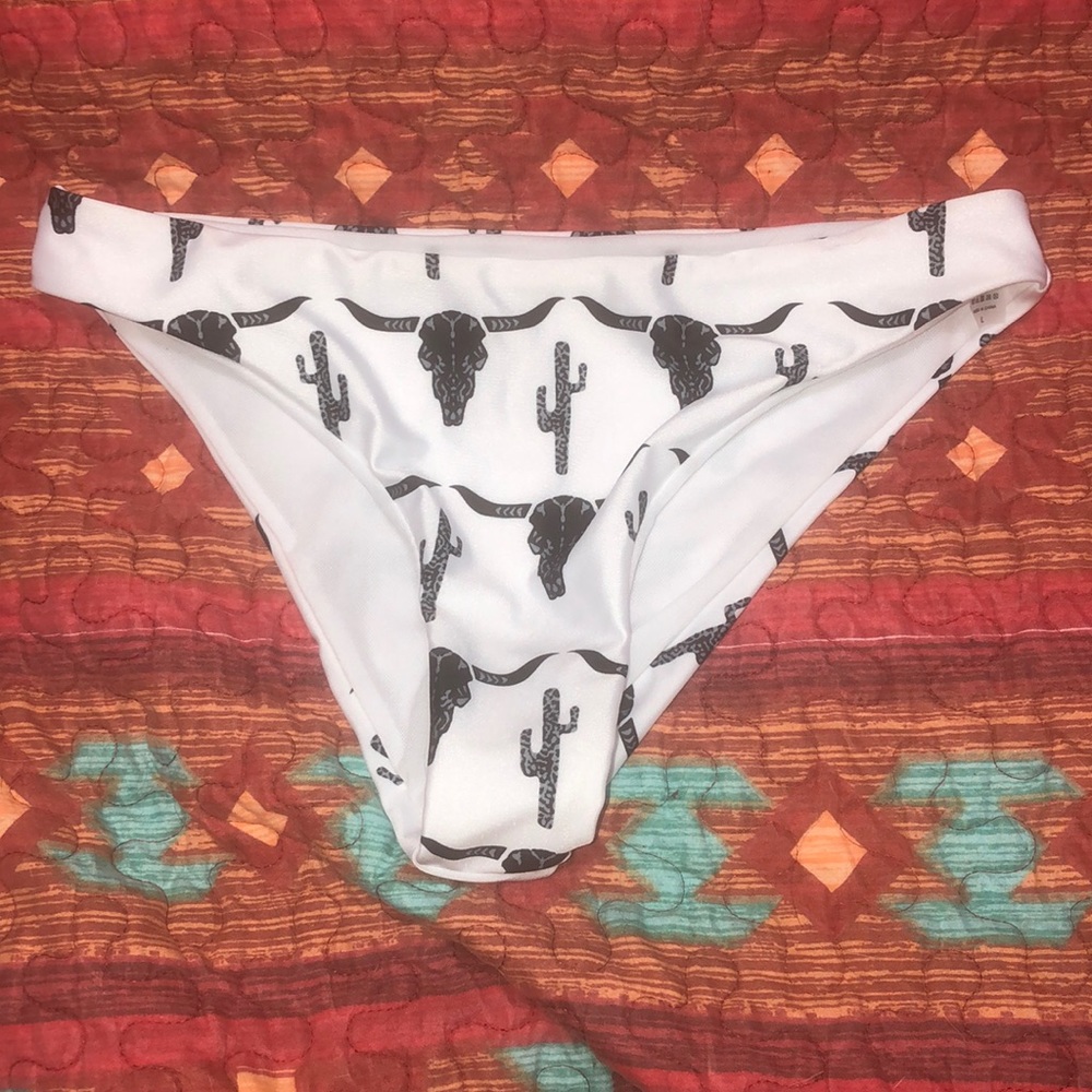 Cowskll/cactus bikini bottoms